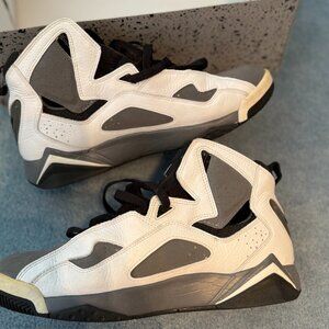 Jordan True Flight Sneakers– White / Light Grey – Men’s 10